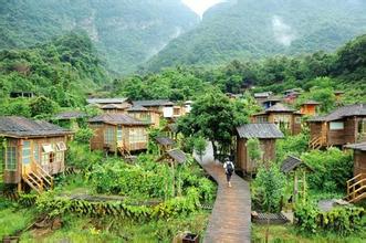 英德·茶趣園、山頂賞日出、觀日落、游船、篝火晚會(huì)、特色長(zhǎng)桌宴二天游